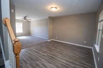 101 Saskatoon Dr in Hopkins, SC - Building Photo - Building Photo