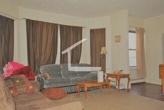 201 Harvard Ave, Unit 3 in Boston, MA - Foto de edificio - Building Photo