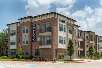 The Davy in Stafford, TX - Foto de edificio - Building Photo
