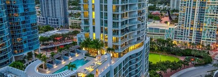 100 E Las Olas Blvd, Unit 1902 in Fort Lauderdale, FL - Building Photo - Building Photo