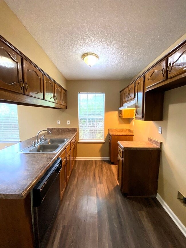 4215 Elysian Dr in Memphis, TN - Building Photo - Building Photo