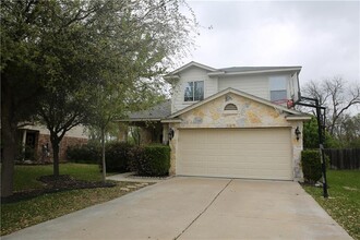 525 Grey Feather Ct in Round Rock, TX - Building Photo - Building Photo