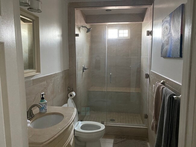 10725 Westminster Ave in Los Angeles, CA - Building Photo - Building Photo