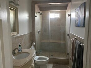10725 Westminster Ave, Unit 102 in Los Angeles, CA - Building Photo - Building Photo