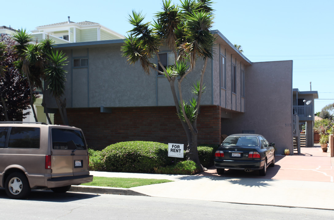 515 7th St in Huntington Beach, CA - Building Photo