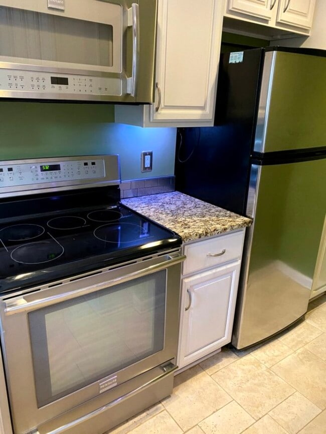 1620 Briarcliff Rd NE, Unit 1 in Atlanta, GA - Foto de edificio - Building Photo