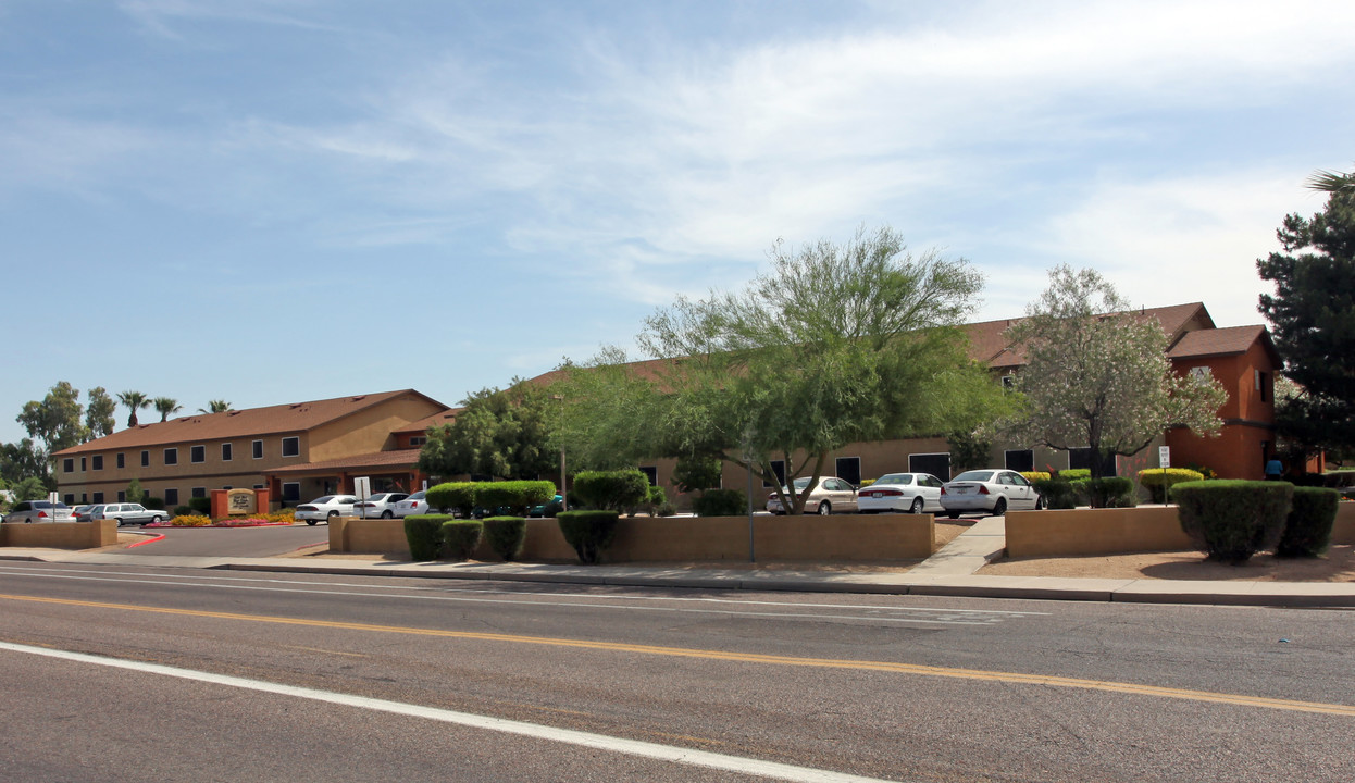 Gene Rice Apartments in Peoria, AZ - Building Photo