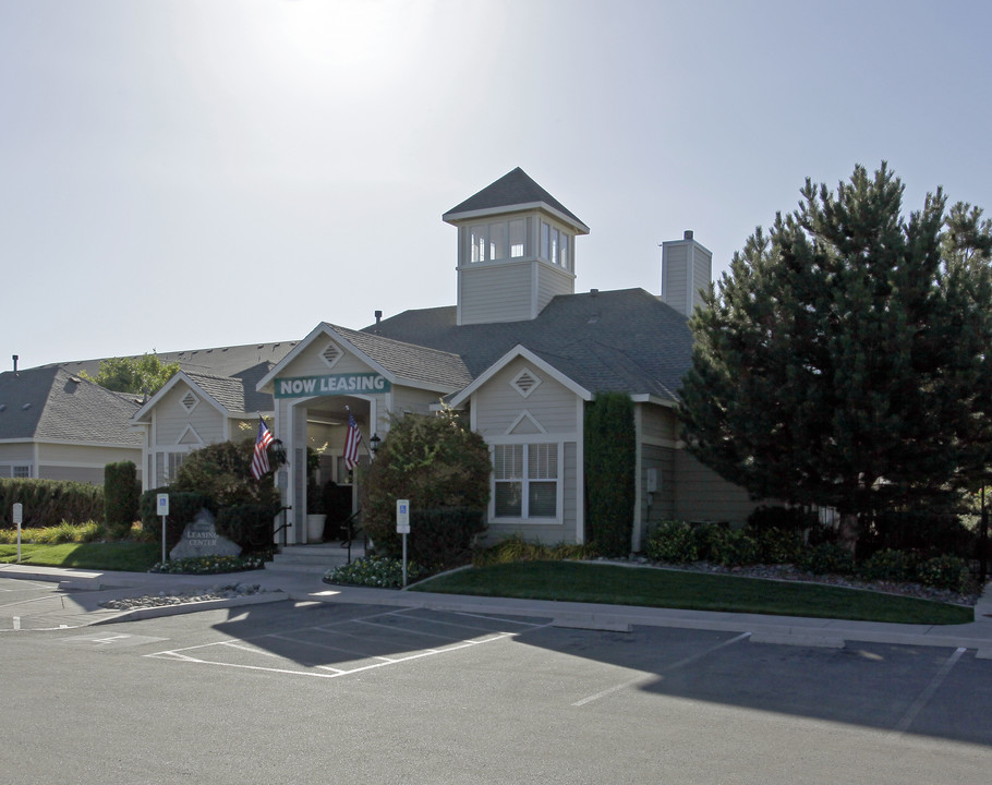 Enclave Apartments in Reno, NV - Building Photo