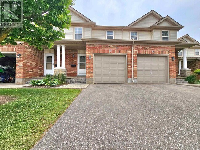400-400 Wilson Ave in Kitchener, ON - Building Photo - Building Photo