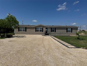 104 Dockal Dr in Bertram, TX - Building Photo - Building Photo
