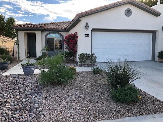 80387 Avenida Linda Vista in Indio, CA - Foto de edificio