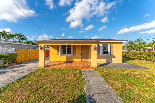 property at 9101 SW 34th St