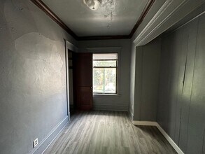 2876 N 26th St in Milwaukee, WI - Building Photo - Building Photo