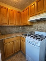 Cambridge Arms in Hackensack, NJ - Building Photo