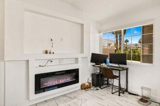 44500 San Carlos Ave in Palm Desert, CA - Building Photo - Building Photo