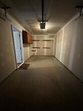 77 Katelyn Dr in New Oxford, PA - Building Photo - Building Photo