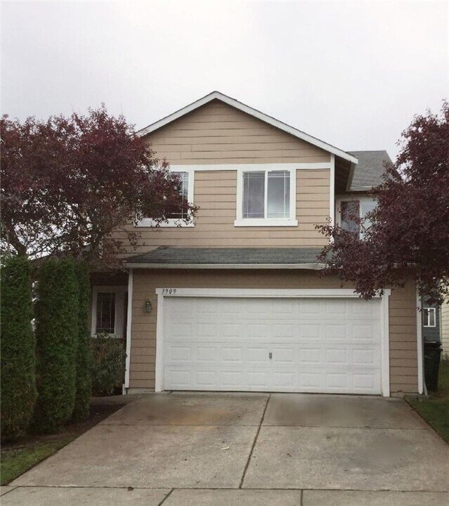 3909 152nd Pl SE in Bothell, WA - Building Photo