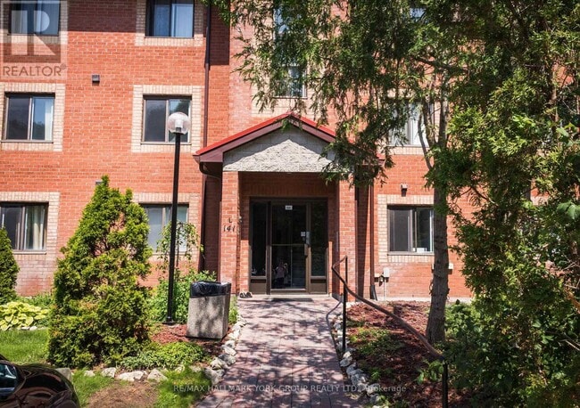 property at 141-141 Edgehill Dr
