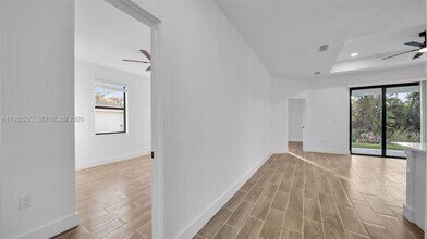 706 Homer Ave S in Lehigh Acres, FL - Building Photo - Building Photo