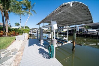 911 Heron Ct in Marco Island, FL - Building Photo - Building Photo