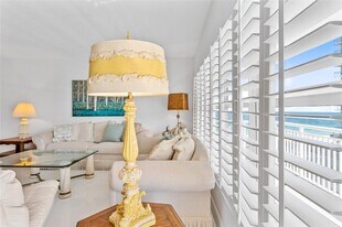 3850 Galt Ocean Dr, Unit 405 in Fort Lauderdale, FL - Building Photo