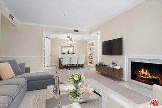 2102 Century Park Ln in Los Angeles, CA - Building Photo - Building Photo