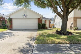 19039 S Whimsey Dr in Cypress, TX - Building Photo