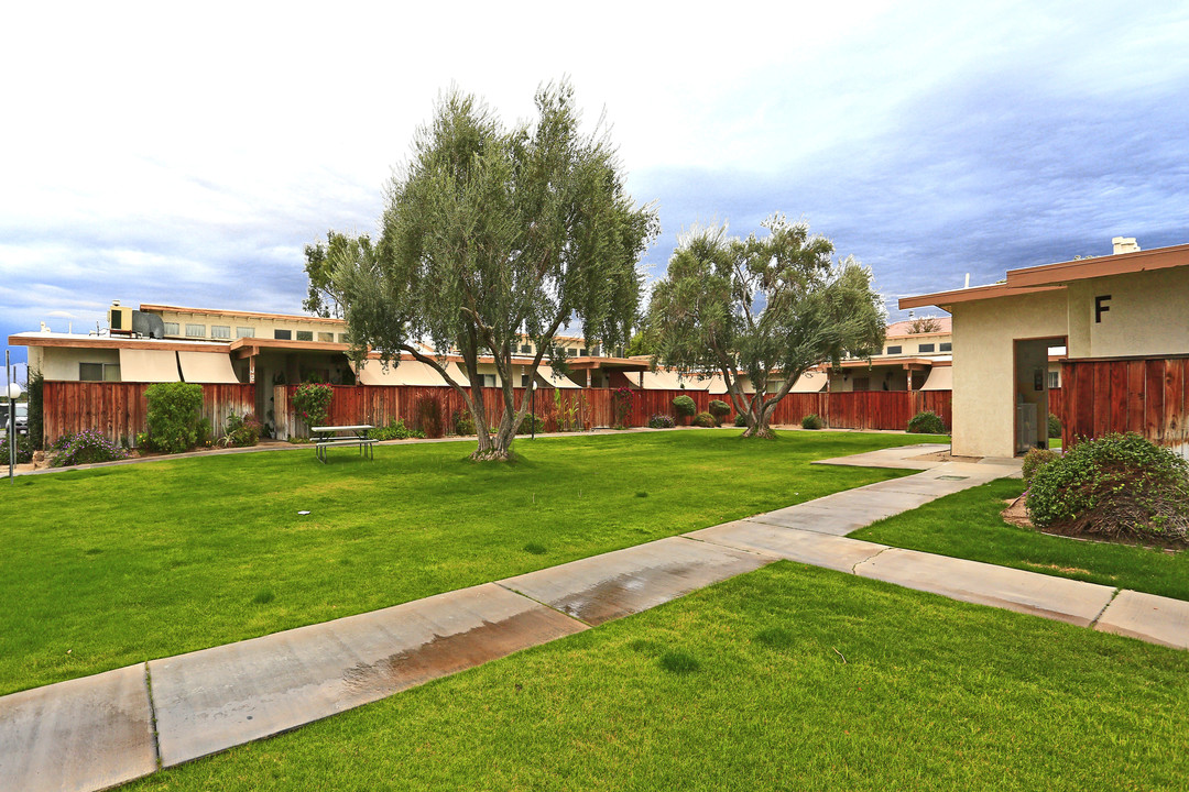 Washington Street Apartments in Bermuda Dunes, CA - Foto de edificio