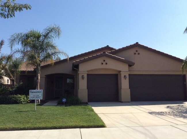 property at 6301 W Whitley Ave