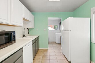 320 E Cleveland Ave in Salt Lake City, UT - Building Photo - Building Photo