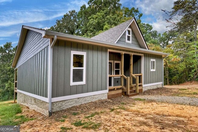 524 Old Hwy 5 in Blue Ridge, GA - Building Photo - Building Photo