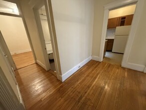 24 Pratt St, Unit 4 in Boston, MA - Building Photo - Building Photo