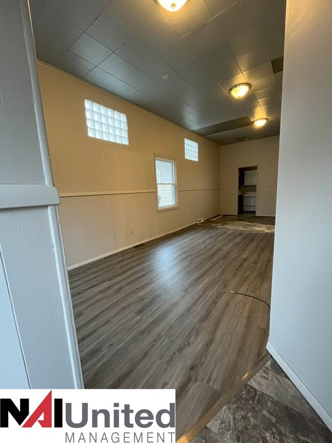 2105 S St Marys St in Sioux City, IA - Building Photo - Building Photo