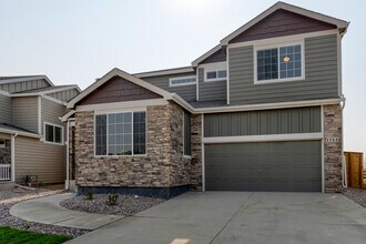 1753 Long Shadow Dr in Windsor, CO - Building Photo - Building Photo
