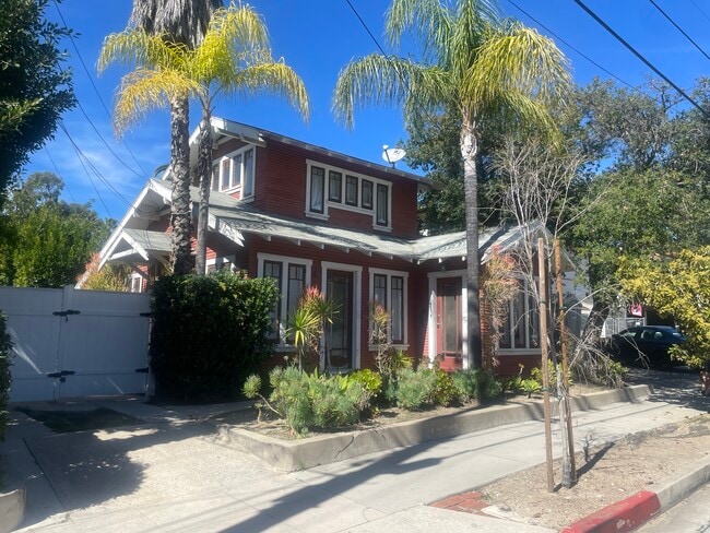 407 Naranja Dr in Glendale, CA - Foto de edificio - Building Photo