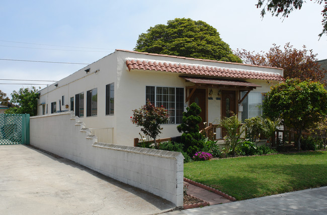 520-522 S Coronado St in Ventura, CA - Building Photo - Building Photo