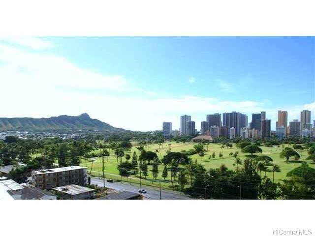 737 Olokele Ave in Honolulu, HI - Building Photo