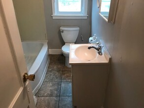 5 Linn St-Unit -unit 3 in Harrisburg, PA - Building Photo - Building Photo