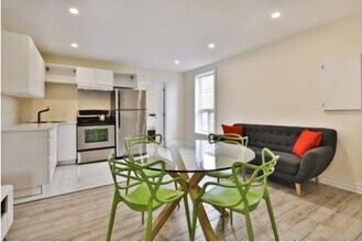 1439-1449 Dorion Rue in Montréal, QC - Building Photo - Building Photo