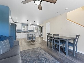 12489 Northwoods Blvd in Truckee, CA - Building Photo - Building Photo