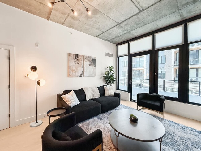 property at 1247 N 2nd St