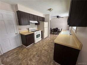 10035 Creek Rd in Pavilion, NY - Building Photo - Building Photo