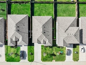 40519 Crisp Beech St in Magnolia, TX - Building Photo - Building Photo