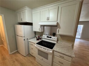 20 McGee in West Fork, AR - Foto de edificio - Building Photo