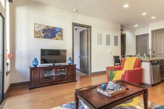 5351 W Alabama St in Houston, TX - Building Photo - Building Photo