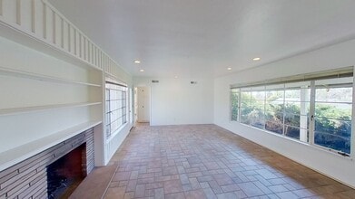 716 Calle Palo Colorado in Santa Barbara, CA - Building Photo - Building Photo