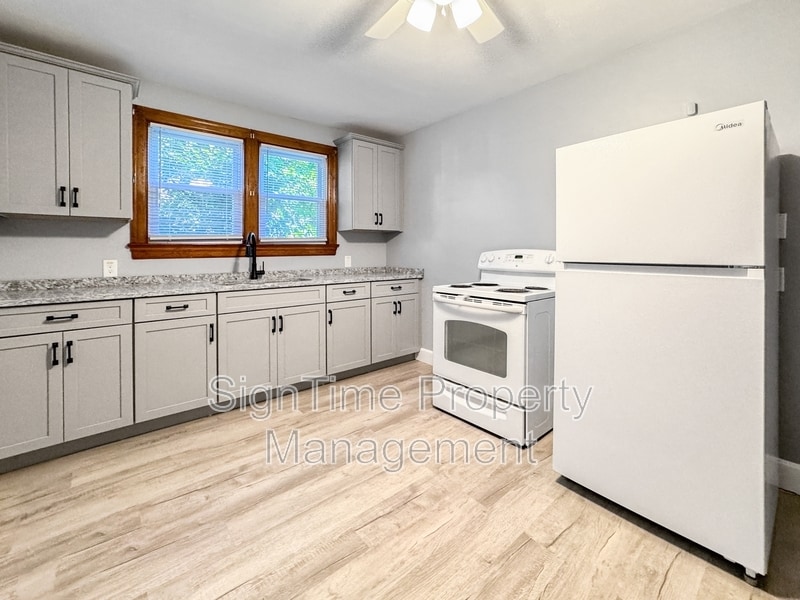 231 N Cleveland Ave in Hagerstown, MD - Building Photo