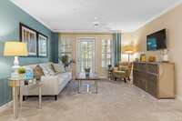 The Vinings At Newnan Lakes in Newnan, GA - Building Photo - Building Photo