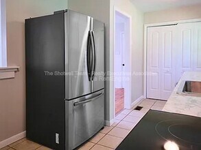 1005 Francis Rd in Knoxville, TN - Building Photo - Building Photo