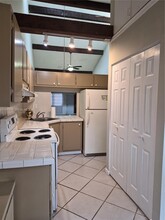 1752 NW 74th Ave in Plantation, FL - Building Photo - Building Photo